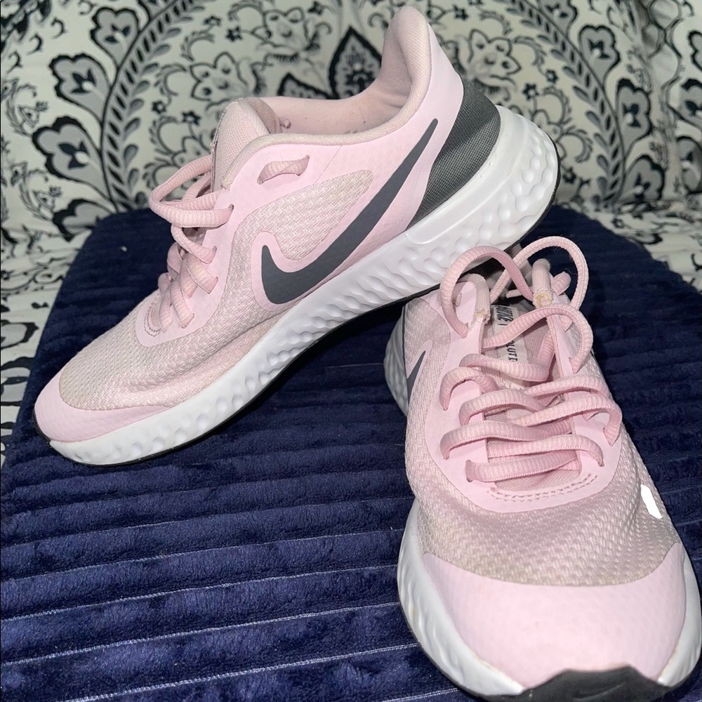 Pink Nike Sneakers